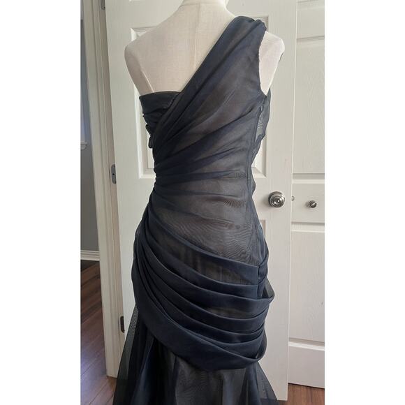 TADASHI SHOJI Black One Shoulder Pleated Tulle Long Formal Gown FLAW - Picture 8 of 16